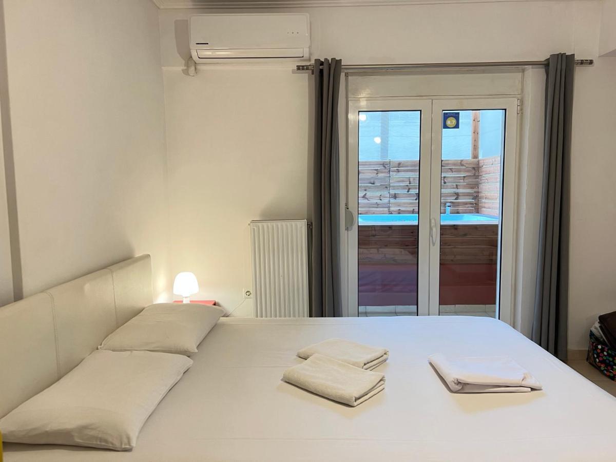 Jacuzzi Studio Close To Athens Airport!! Pallini  Buitenkant foto